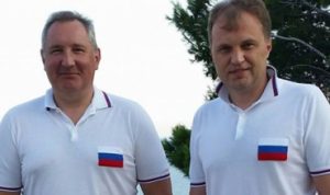 Dmitri Rogozin cu Evgehni Șevciuk în Crimea, iulie 2014. Sursa Foto Point.md